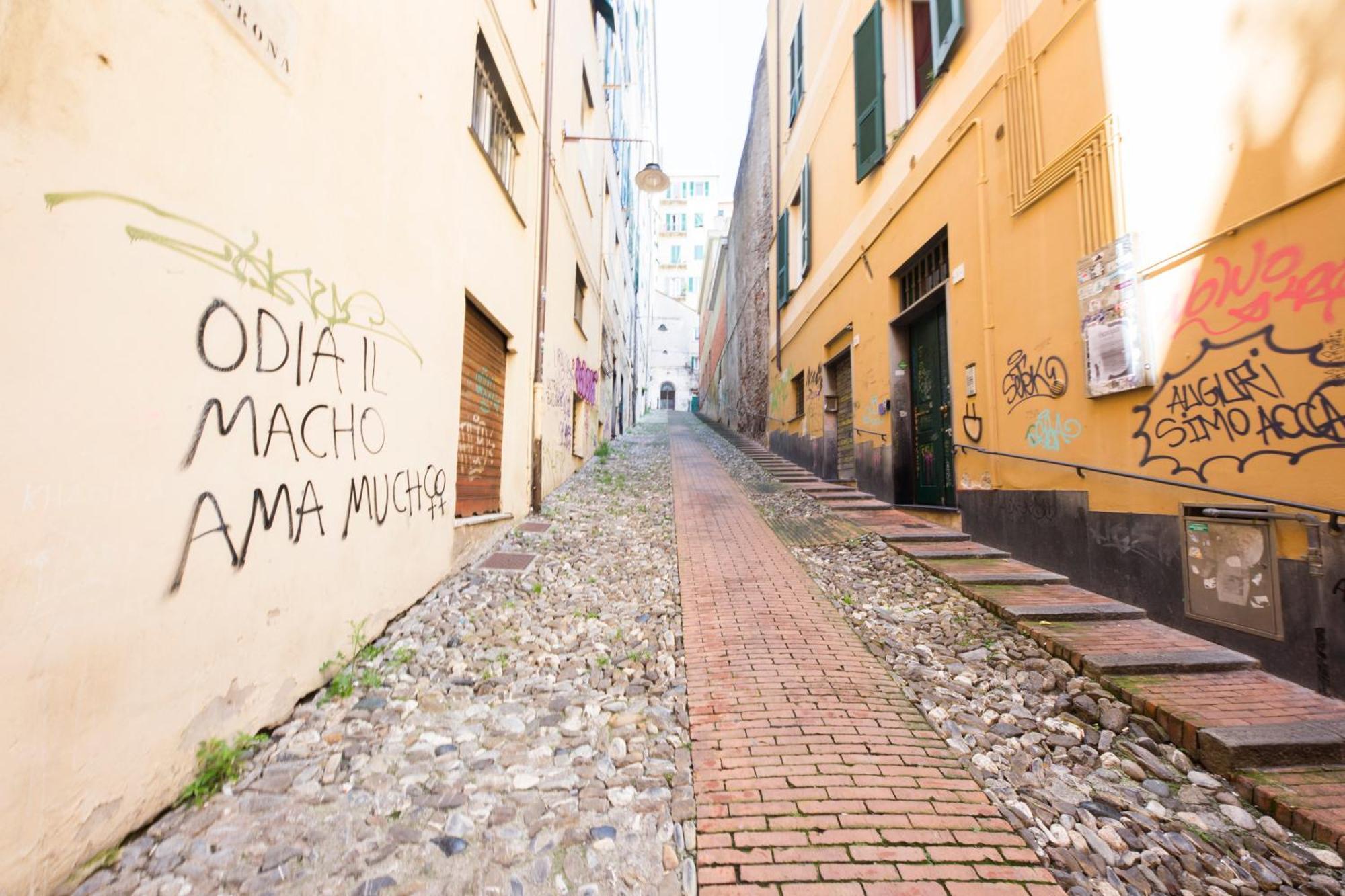 Bilocale Mascherona Genova Esterno foto